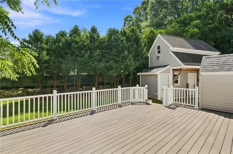 Exterior - 31 Coolidge Ave, Woonsocket, RI 02895 photo 5 of 9