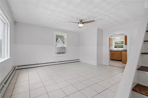 Living - 31 Coolidge Ave, Woonsocket, RI 02895 photo 7 of 8