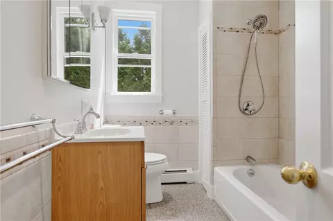 Bath - 31 Coolidge Ave, Woonsocket, RI 02895 photo 1 of 1
