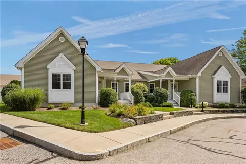 500 Mendon Rd #326, Cumberland, RI 02864