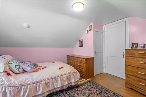 Bedroom - 43 Virginia Ave, Woonsocket, RI 02895 photo 1 of 2