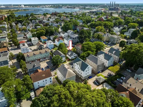 203 Power St, Providence, RI 02906