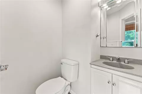 Bath - 3399 Post Rd #13, Warwick, RI 02886 photo 1 of 6