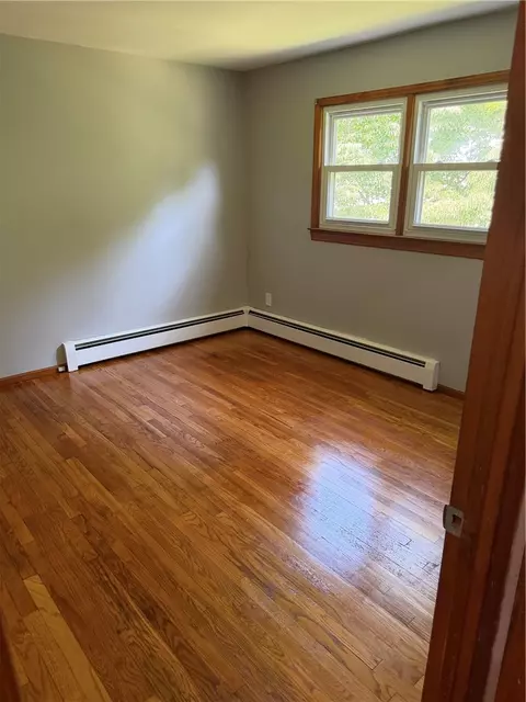 2 Lawrence St, Westerly, RI 02891 photo 6