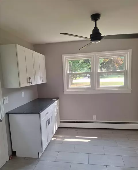 2 Lawrence St, Westerly, RI 02891 photo 10