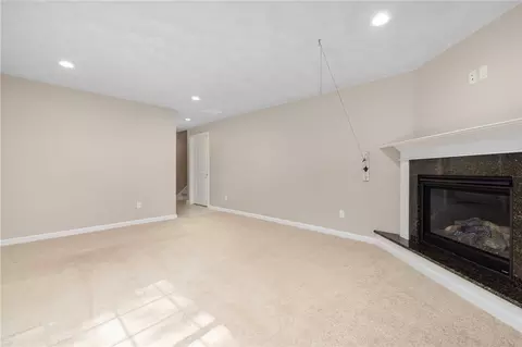 Living - 301 Ledge Rd, Coventry, RI 02816 photo 6 of 7