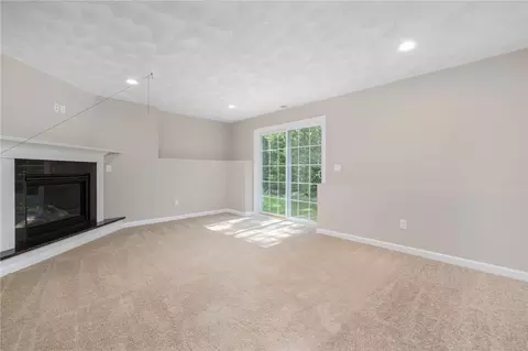 Living - 301 Ledge Rd, Coventry, RI 02816 photo 7 of 7
