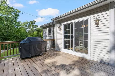 Exterior - 301 Ledge Rd, Coventry, RI 02816 photo 6 of 11