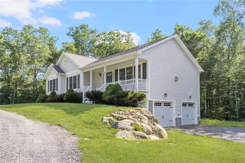 Exterior - 301 Ledge Rd, Coventry, RI 02816 photo 2 of 11