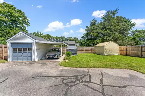 Exterior - 124 Beach St, Westerly, RI 02891 photo 8 of 8
