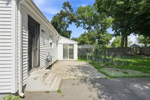 Exterior - 36 Newfield Ave, Warwick, RI 02888 photo 8 of 8