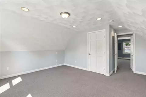 Bedroom - 36 Newfield Ave, Warwick, RI 02888 photo 10 of 12