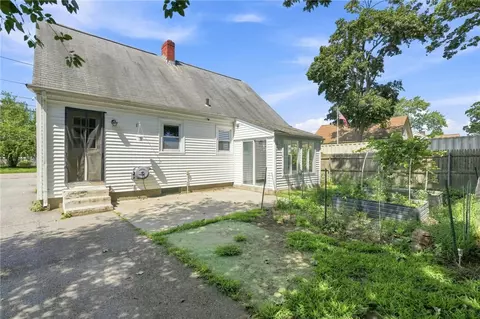 Exterior - 36 Newfield Ave, Warwick, RI 02888 photo 6 of 8