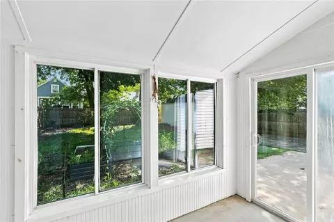 Exterior - 36 Newfield Ave, Warwick, RI 02888 photo 3 of 8