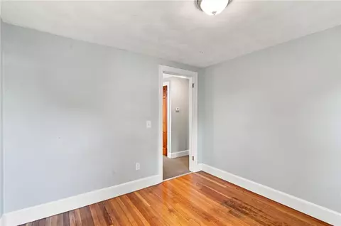 Bedroom - 36 Newfield Ave, Warwick, RI 02888 photo 3 of 12