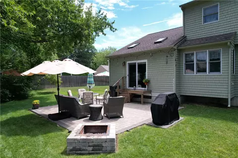 Exterior - 21 Buxton Dr, Cranston, RI 02921 photo 7 of 12