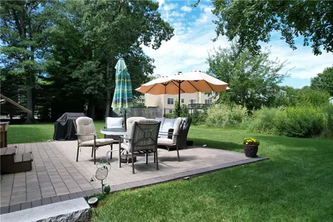 Exterior - 21 Buxton Dr, Cranston, RI 02921 photo 11 of 12