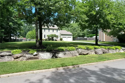 Exterior - 21 Buxton Dr, Cranston, RI 02921 photo 2 of 12