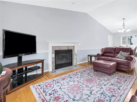 Living - 85 Spooner St, Warwick, RI 02886 photo 5 of 5