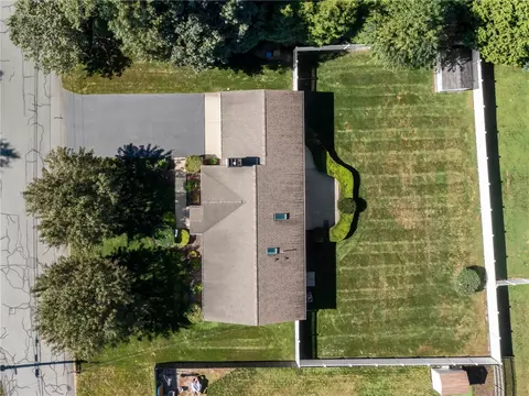 View/Area - 85 Spooner St, Warwick, RI 02886 photo 1 of 2