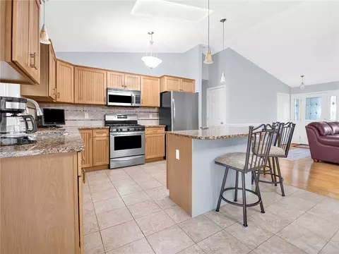 Kitchen - 85 Spooner St, Warwick, RI 02886 photo 1 of 5