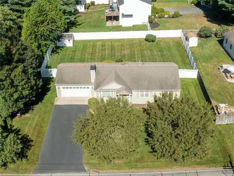 View/Area - 85 Spooner St, Warwick, RI 02886 photo 2 of 2