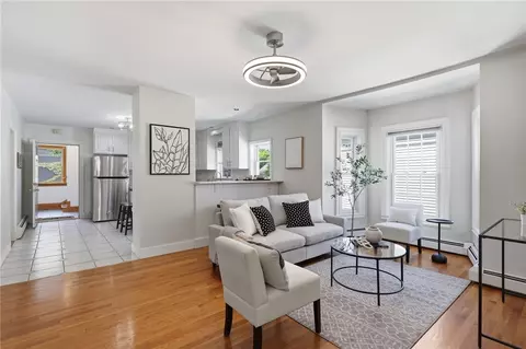 179 Transit St #2, Providence, RI 02906