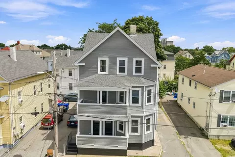 16 Deborah St, Providence, RI 02909