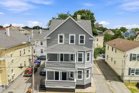 16 Deborah St, Providence, RI 02909
