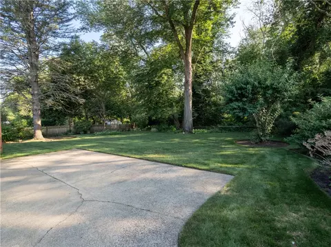 Exterior - 77 Drybrook Rd, Warwick, RI 02889 photo 7 of 11