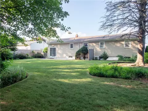 Exterior - 77 Drybrook Rd, Warwick, RI 02889 photo 10 of 11