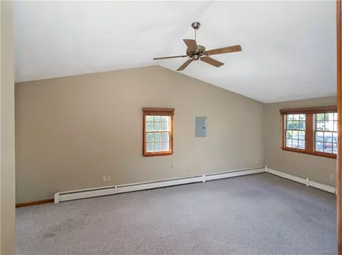 Living - 77 Drybrook Rd, Warwick, RI 02889 photo 4 of 6