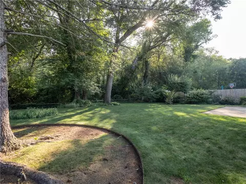 Exterior - 77 Drybrook Rd, Warwick, RI 02889 photo 8 of 11