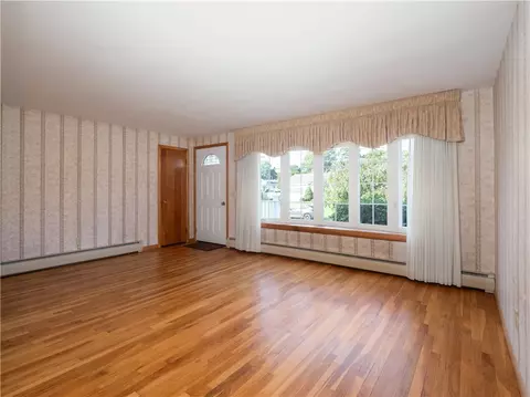 Living - 77 Drybrook Rd, Warwick, RI 02889 photo 6 of 6