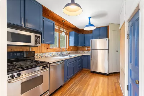 Kitchen - 20 Spring Garden St, Warwick, RI 02888 photo 1 of 4