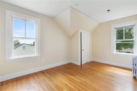 Bedroom - 20 Spring Garden St, Warwick, RI 02888 photo 3 of 8