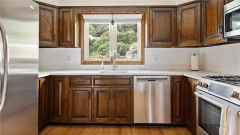 Kitchen - 4042 Post Rd #5, Warwick, RI 02886 photo 1 of 3