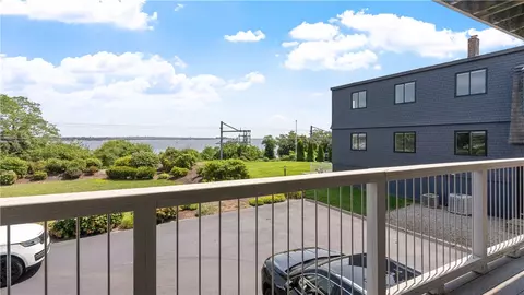 View/Area - 4042 Post Rd #5, Warwick, RI 02886 photo 2 of 2