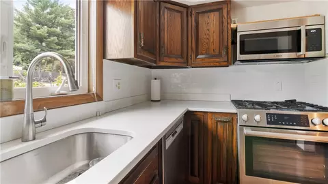 Kitchen - 4042 Post Rd #5, Warwick, RI 02886 photo 2 of 3