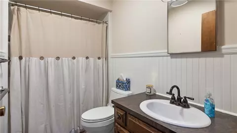 Bath - 4042 Post Rd #5, Warwick, RI 02886 photo 3 of 4