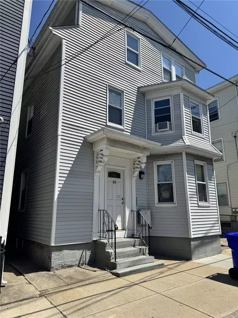 66 Sutton St, Providence, RI 02903