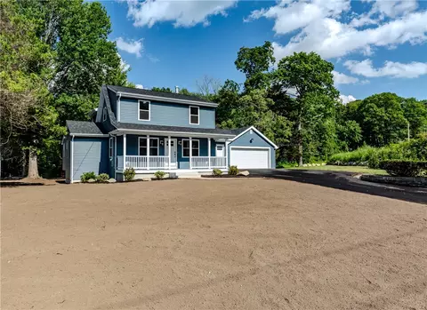 1855 Old Louisquissett Pike, Lincoln, RI 02865