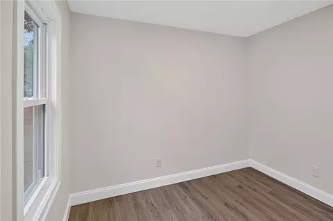 Bedroom - 68 Uncas St, Warwick, RI 02889 photo 4 of 11