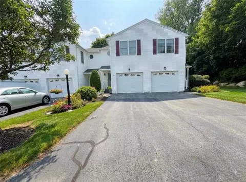 612 Smithfield Rd #C12, North Providence, RI 02904