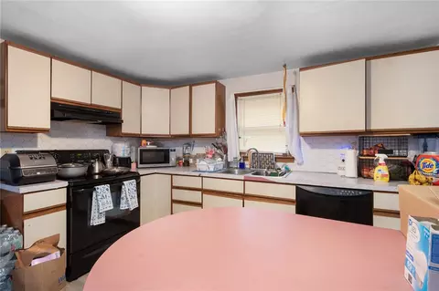 Kitchen - 10 Stone St, Coventry, RI 02816 photo 2 of 2