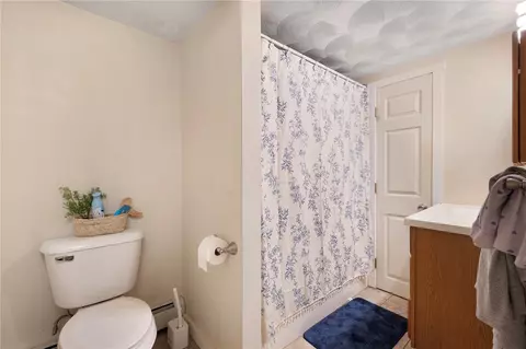 Bath - 10 Stone St, Coventry, RI 02816 photo 2 of 3