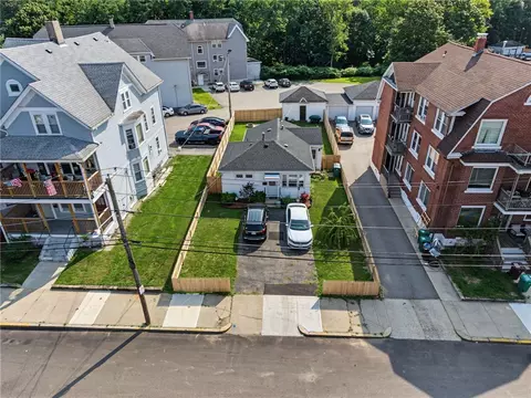 View/Area - 348 Park Pl, Woonsocket, RI 02895 photo 6 of 7