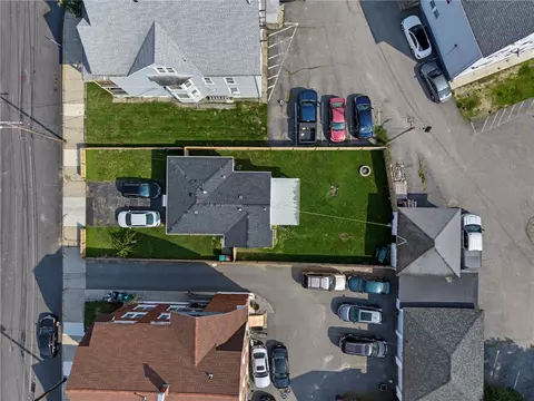 View/Area - 348 Park Pl, Woonsocket, RI 02895 photo 4 of 7