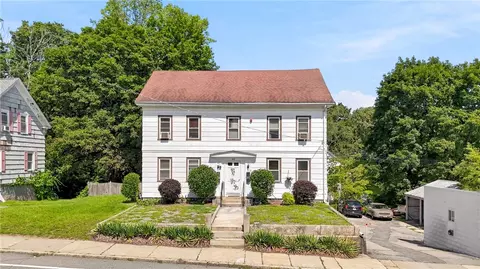 87 Saint Paul St, North Smithfield, RI 02896