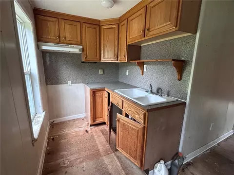 Kitchen - 31 Phillips Hill Rd, Coventry, RI 02816 photo 1 of 3